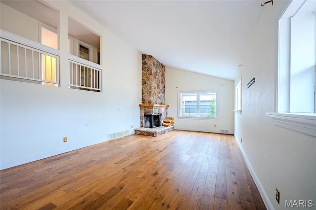 $539,900 | 452 Iris Lane, Kirkwood, MO 63122