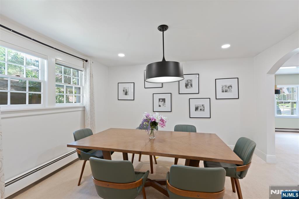 529 Wyndham Road Teaneck, NJ 07666 - Photo 14 of 30