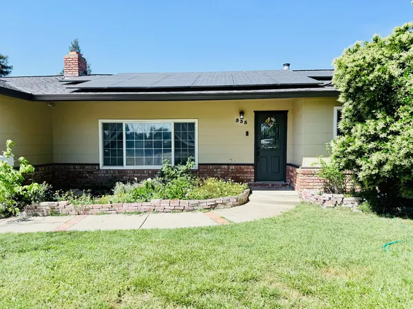 $375,000 | 535 North Roberta Way, Marysville, CA 95901