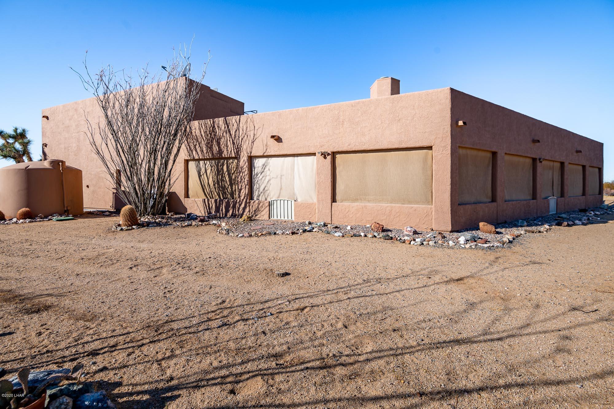 18060 South Tom Mix Road Yucca, AZ 86438 - Photo 14 of 50 18060 S Tom Mix Rd (43 of 58)