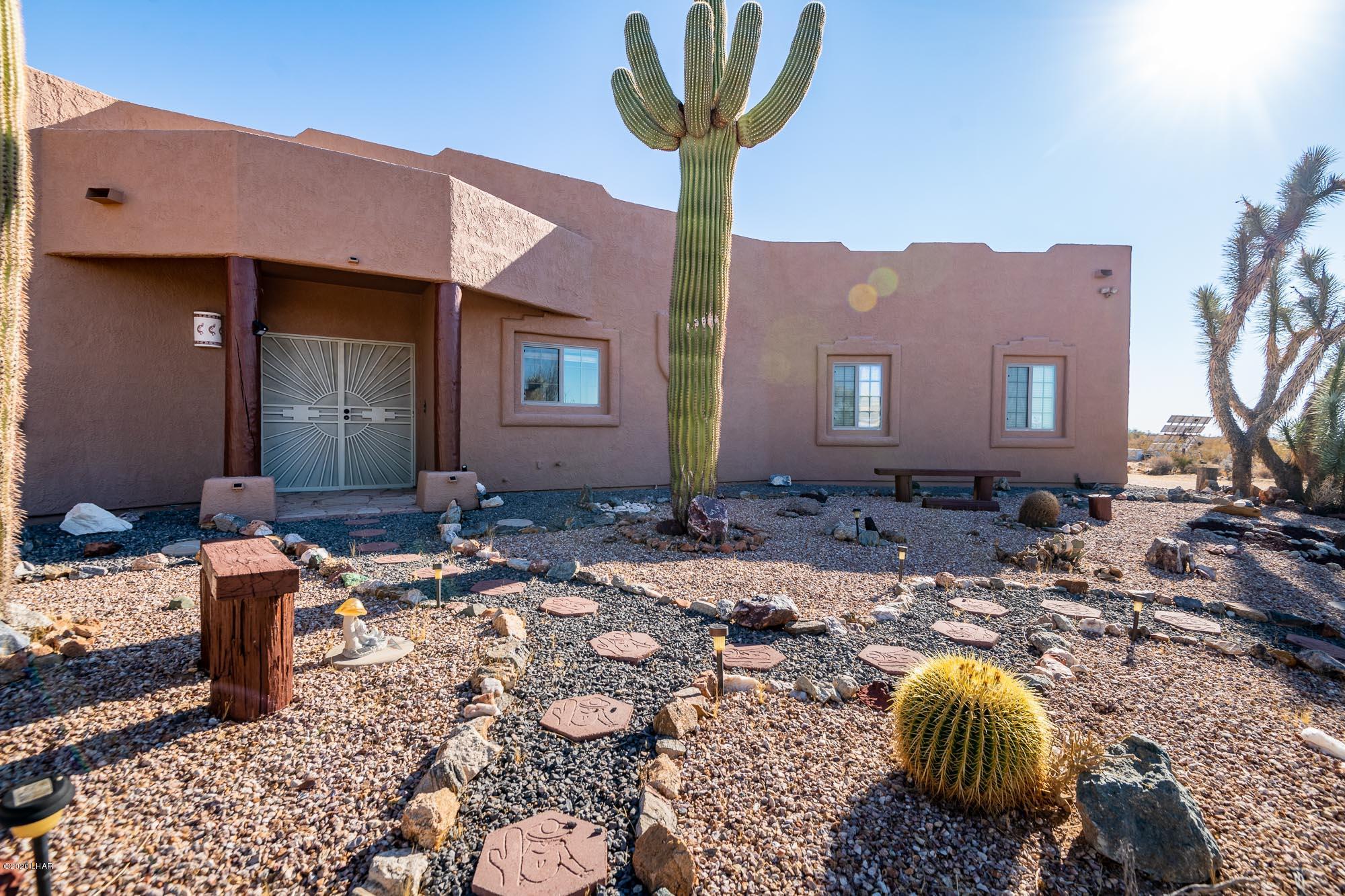 18060 South Tom Mix Road Yucca, AZ 86438 - Photo 5 of 50 18060 S Tom Mix Rd (33 of 58)