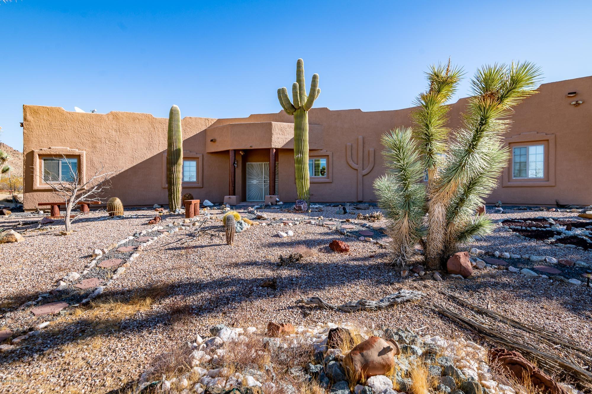 18060 South Tom Mix Road Yucca, AZ 86438 - Photo 7 of 50 18060 S Tom Mix Rd (31 of 58) - Copy