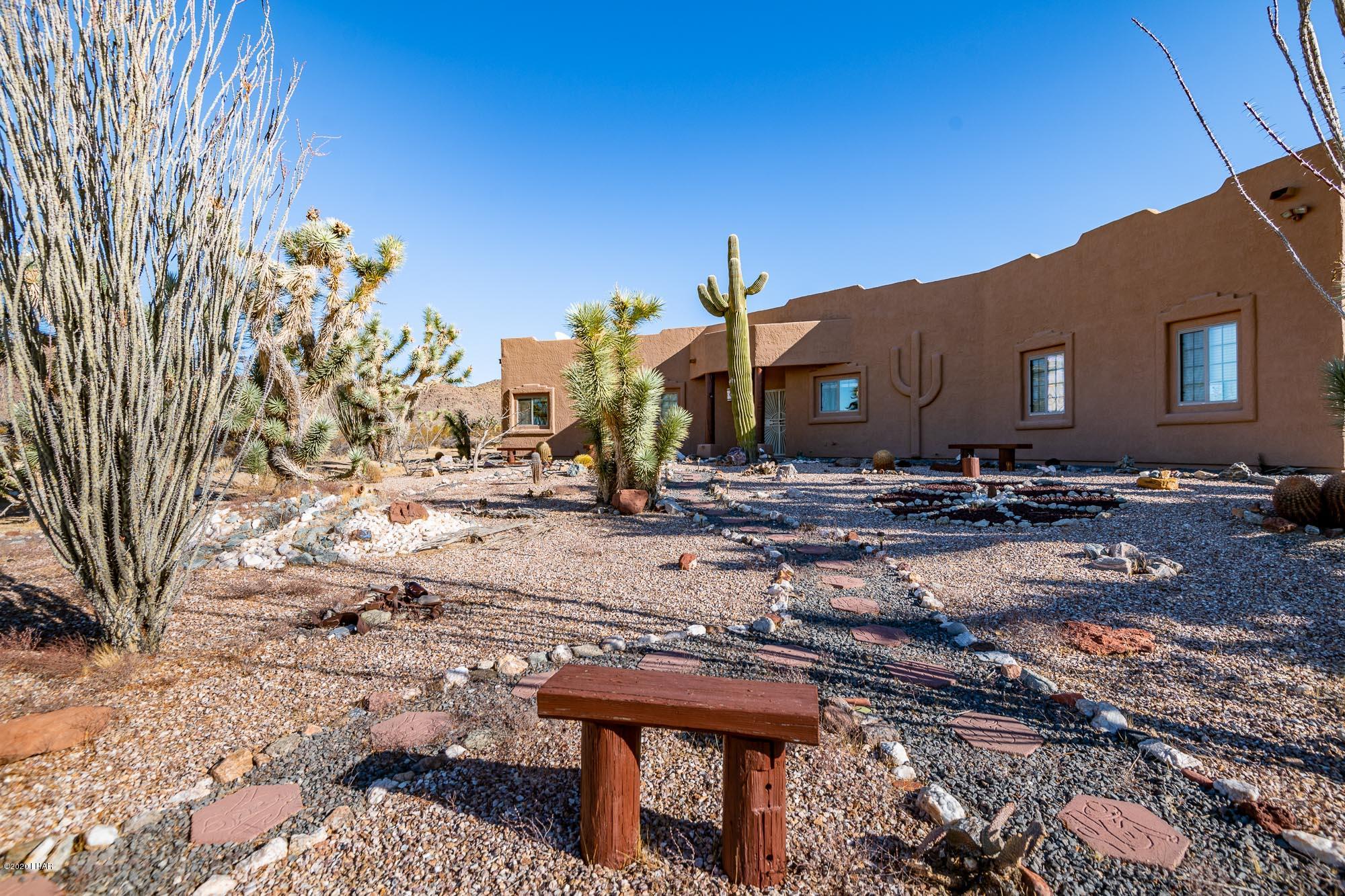 18060 South Tom Mix Road Yucca, AZ 86438 - Photo 8 of 50 18060 S Tom Mix Rd (30 of 58)