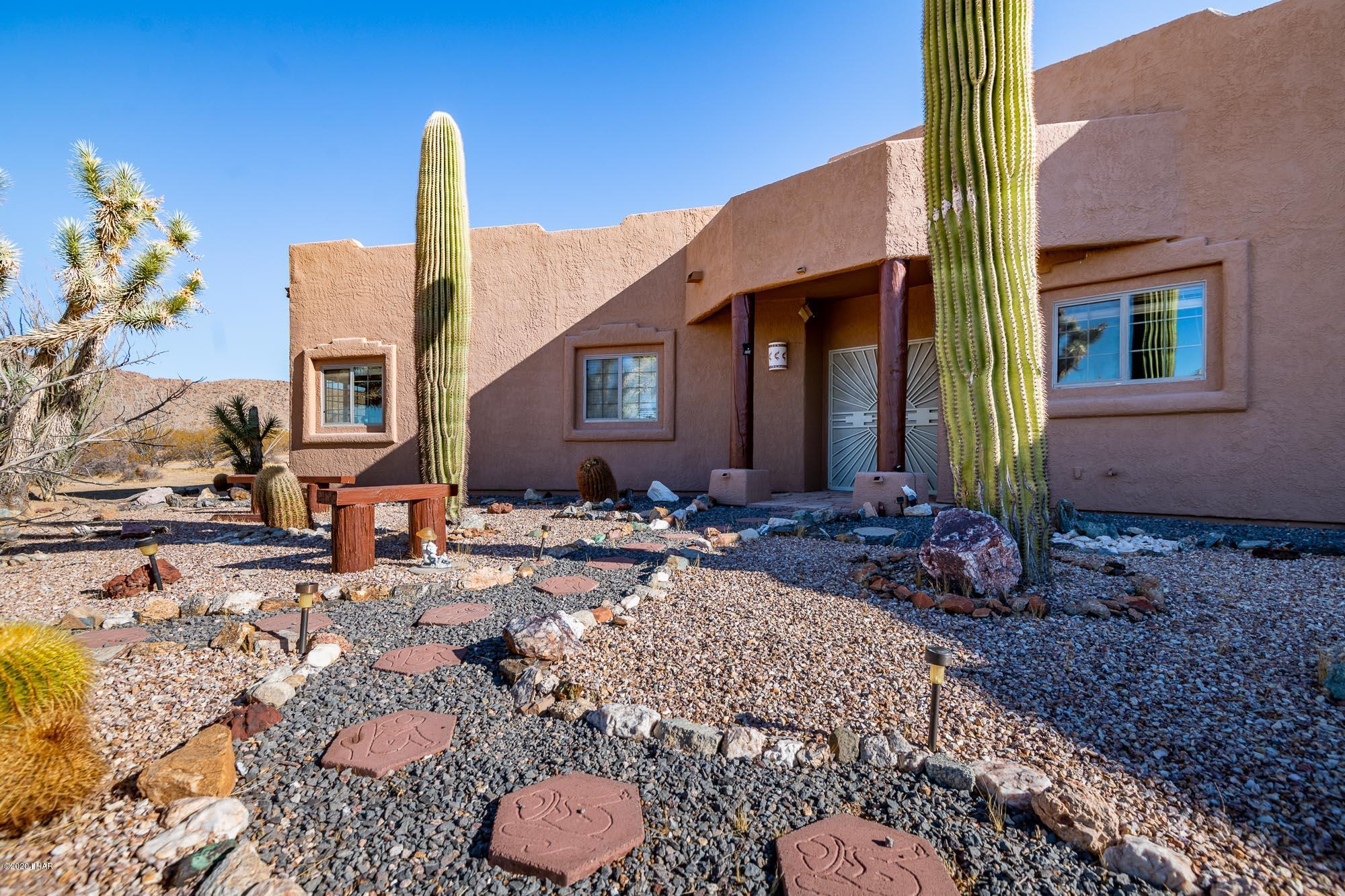 18060 South Tom Mix Road Yucca, AZ 86438 - Photo 10 of 50 18060 S Tom Mix Rd (35 of 58) - Copy
