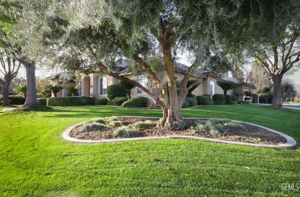 $790,000 | Undisclosed Address, Bakersfield, CA 93311