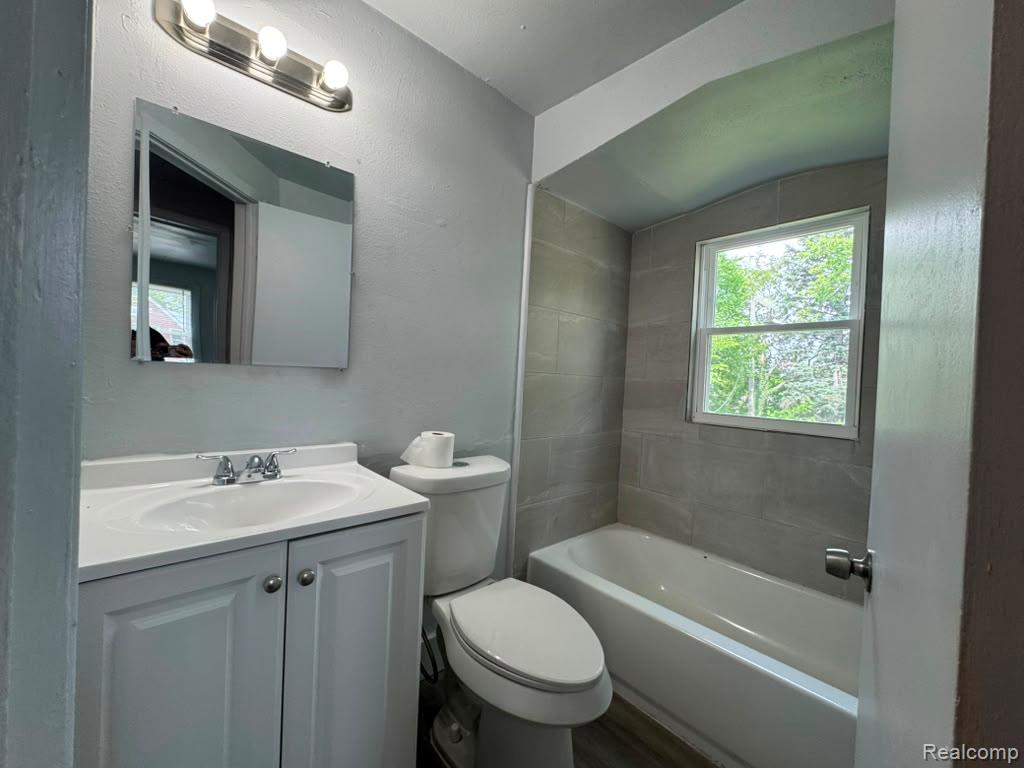 12655 Kelly Road Detroit, MI 48224 - Photo 11 of 13