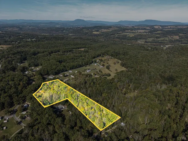 $85,000 | 615 Stoney Run Road, Buena Vista, VA 24416