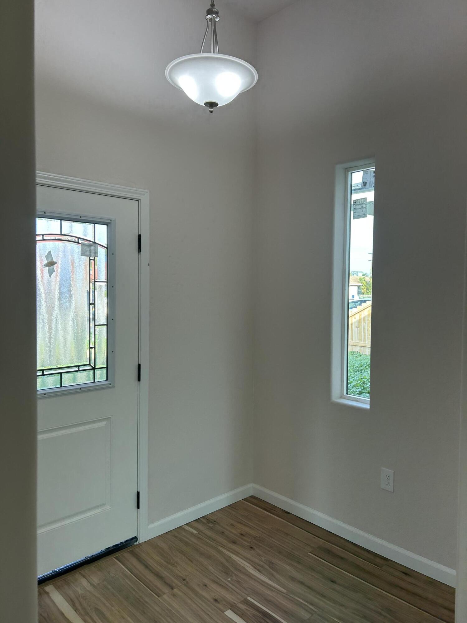 41362 David Road Orosi, CA 93647 - Photo 2 of 15 IMG_1549