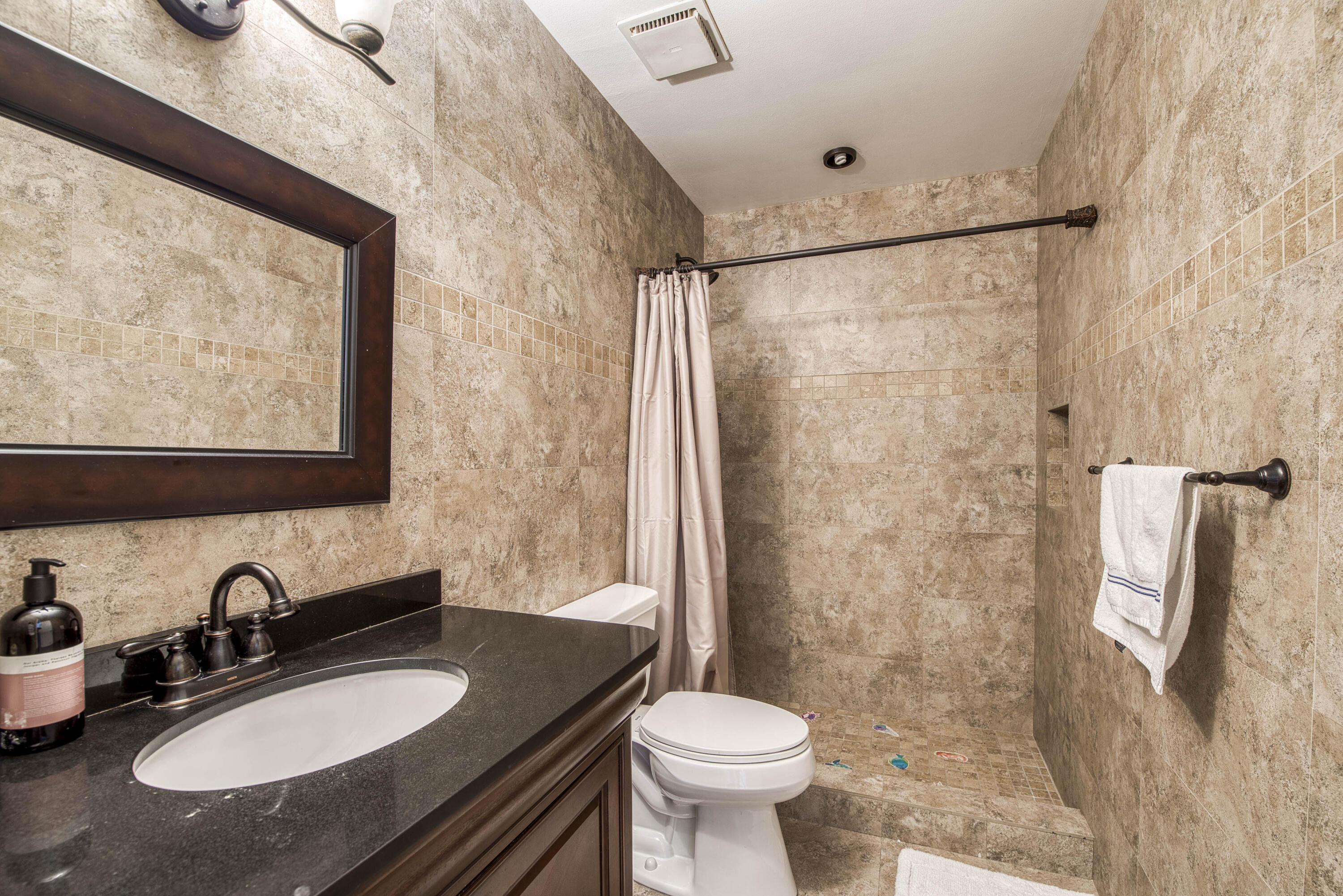 19468 Delaware Circle Boca Raton, FL 33434 - Photo 18 of 24 _IMG9911_HDR