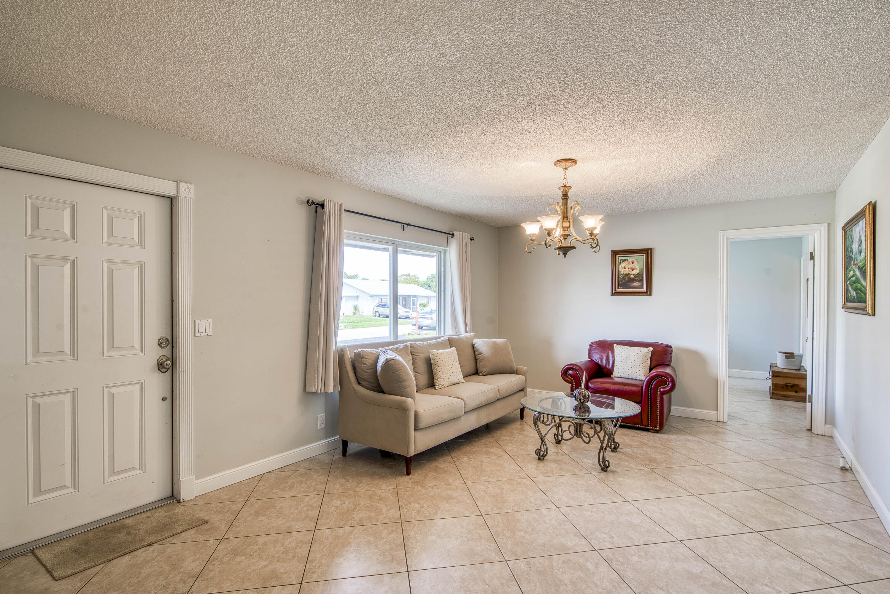 19468 Delaware Circle Boca Raton, FL 33434 - Photo 3 of 24 _IMG9854_HDR