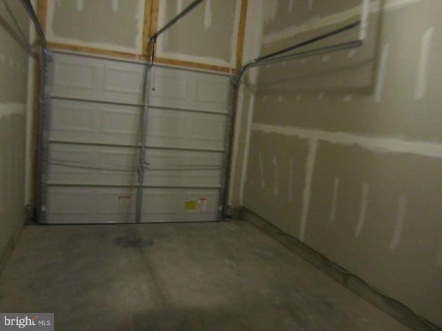 602 Moody Road Baltimore, MD 21220 - Photo 22 of 23 Garage