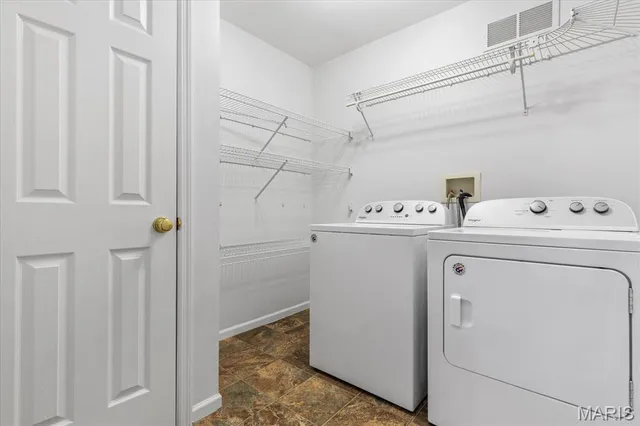 $285,000 | 12 Quiet Meadow Court, St. Peters, MO 63376