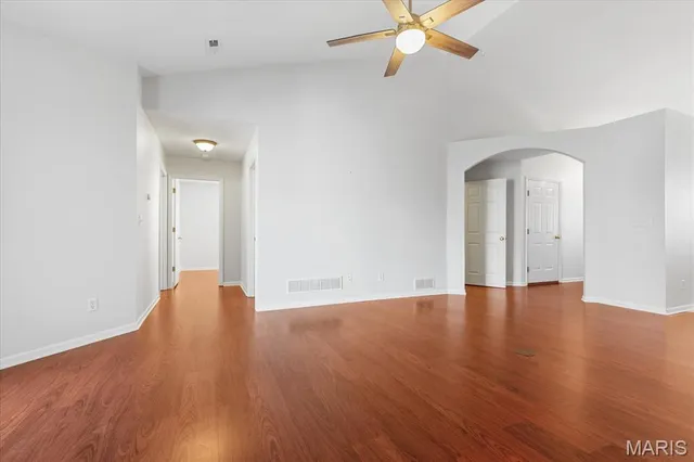 $285,000 | 12 Quiet Meadow Court, St. Peters, MO 63376