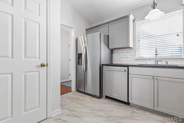 $285,000 | 12 Quiet Meadow Court, St. Peters, MO 63376