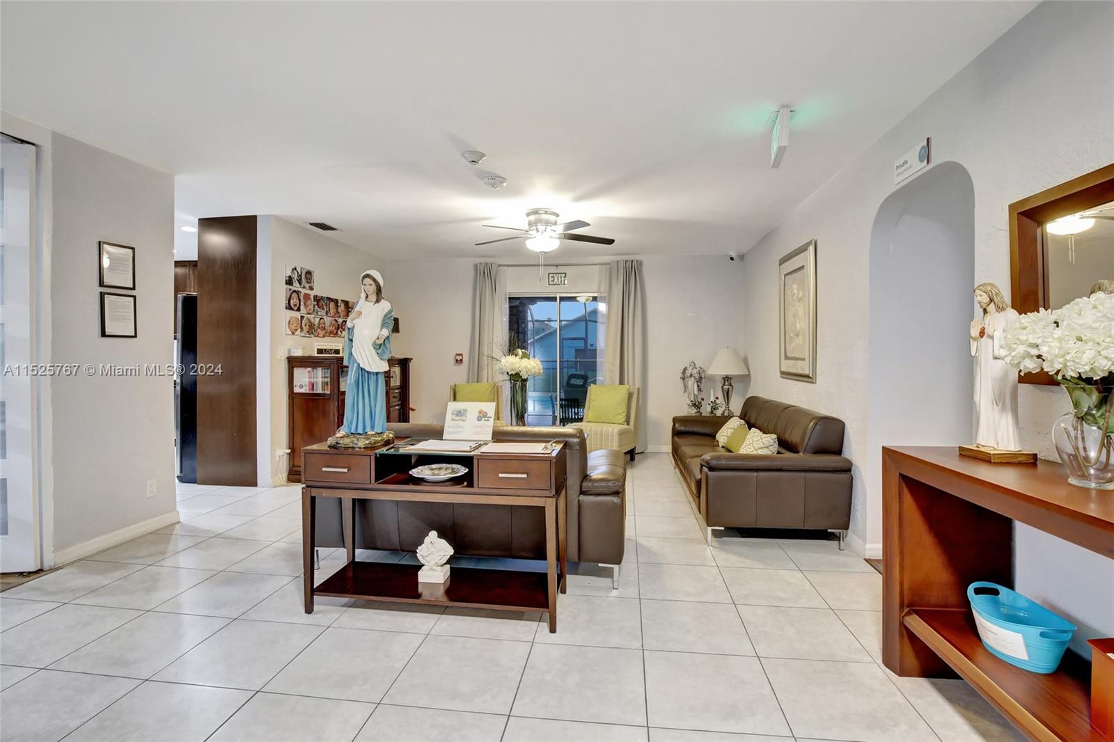 5790 Southwest 130th Avenue Southwest Ranches, FL 33330 - Photo 11 of 37 Gallery Image 11