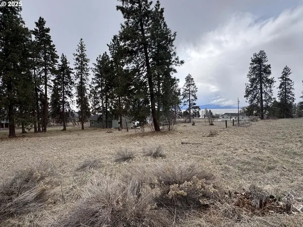 $21,000 | Deerwood Circle, Unit L8, Chiloquin, OR 97624