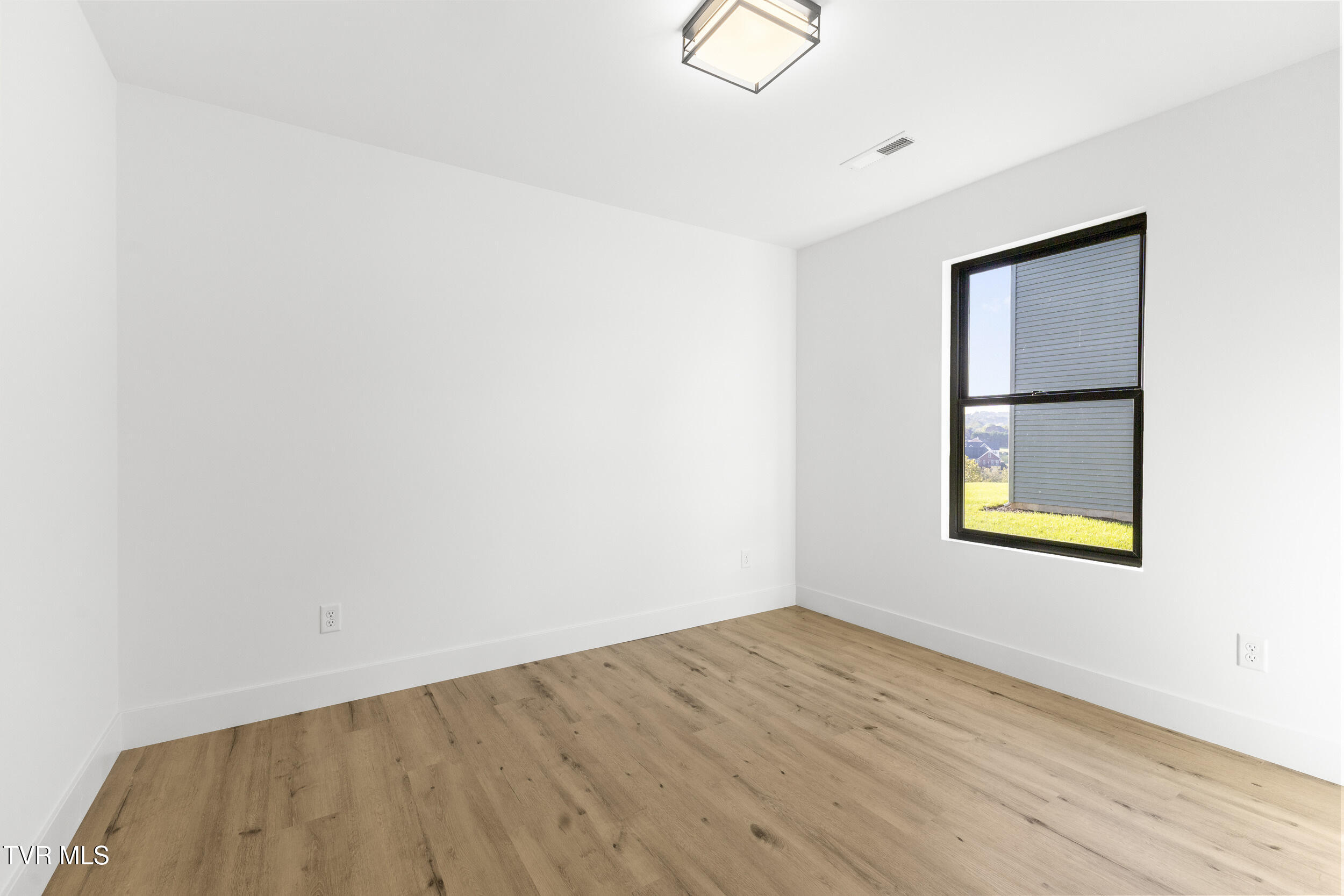 460 Noes Chapel Road Morristown, TN 37814 - Photo 12 of 36 12_img_3582