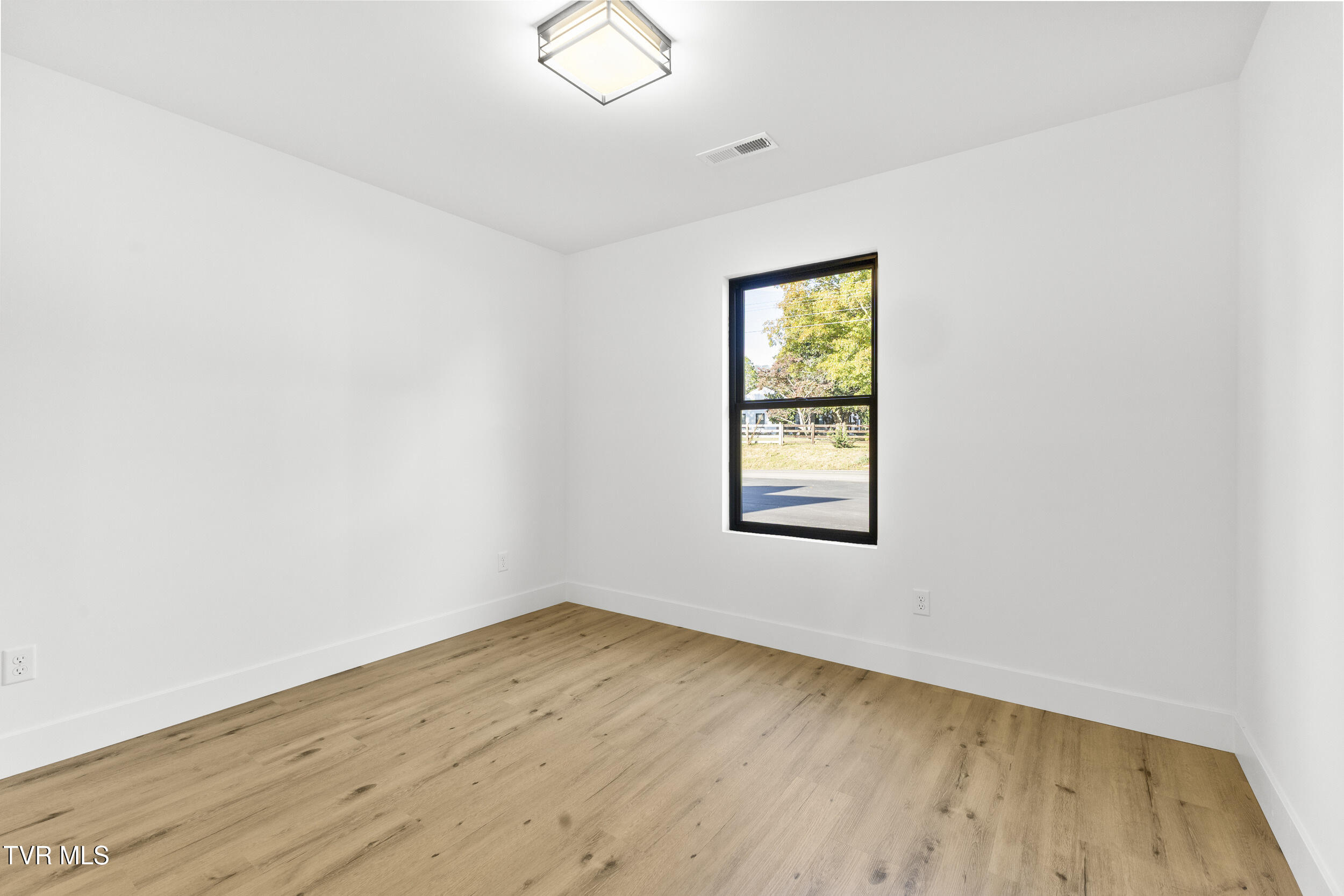 460 Noes Chapel Road Morristown, TN 37814 - Photo 15 of 36 17_img_3591