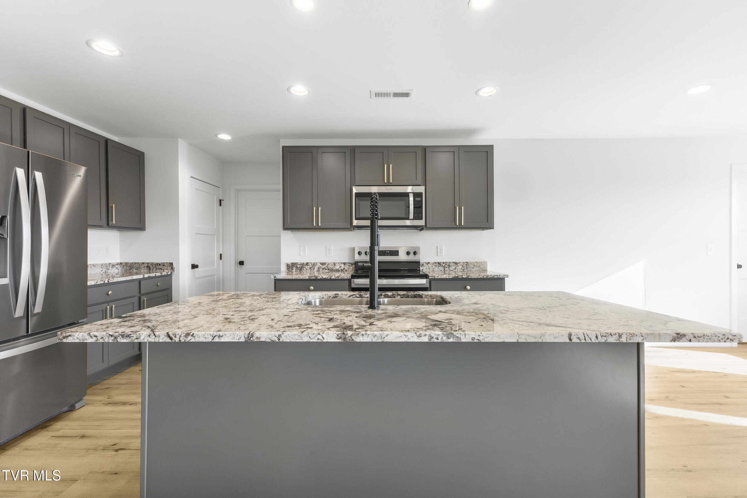 460 Noes Chapel Road Morristown, TN 37814 - Photo 19 of 36 22_img_3624