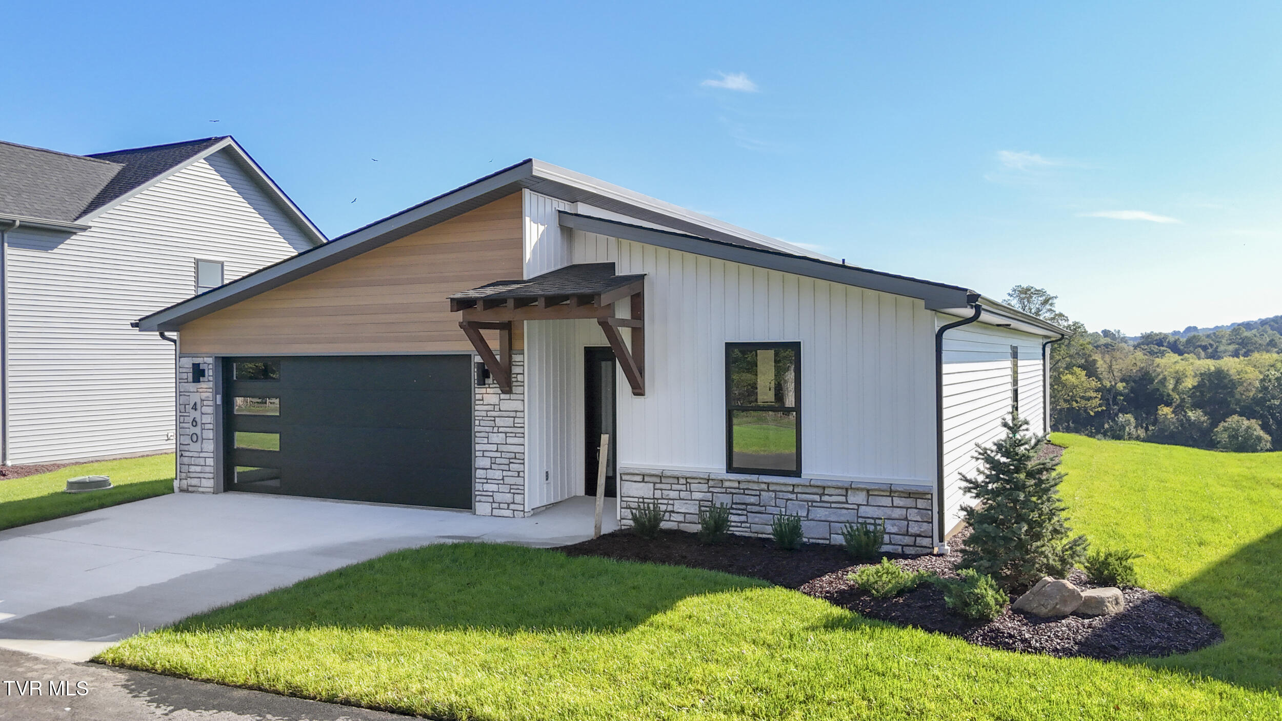 460 Noes Chapel Road Morristown, TN 37814 - Photo 3 of 36 3_dji_20251004103755_0410_d