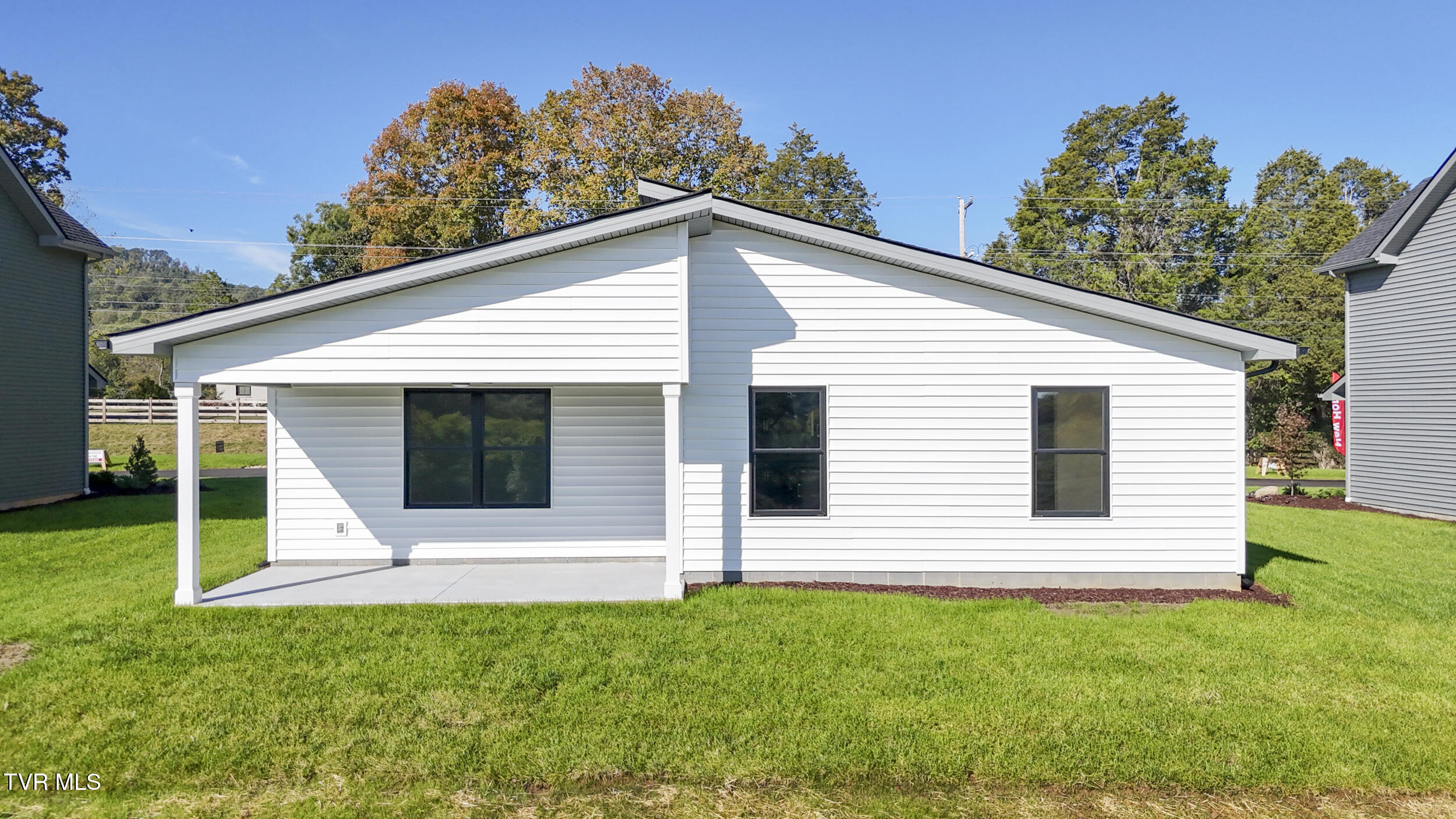 460 Noes Chapel Road Morristown, TN 37814 - Photo 4 of 36 4_dji_20251004103816_0413_d