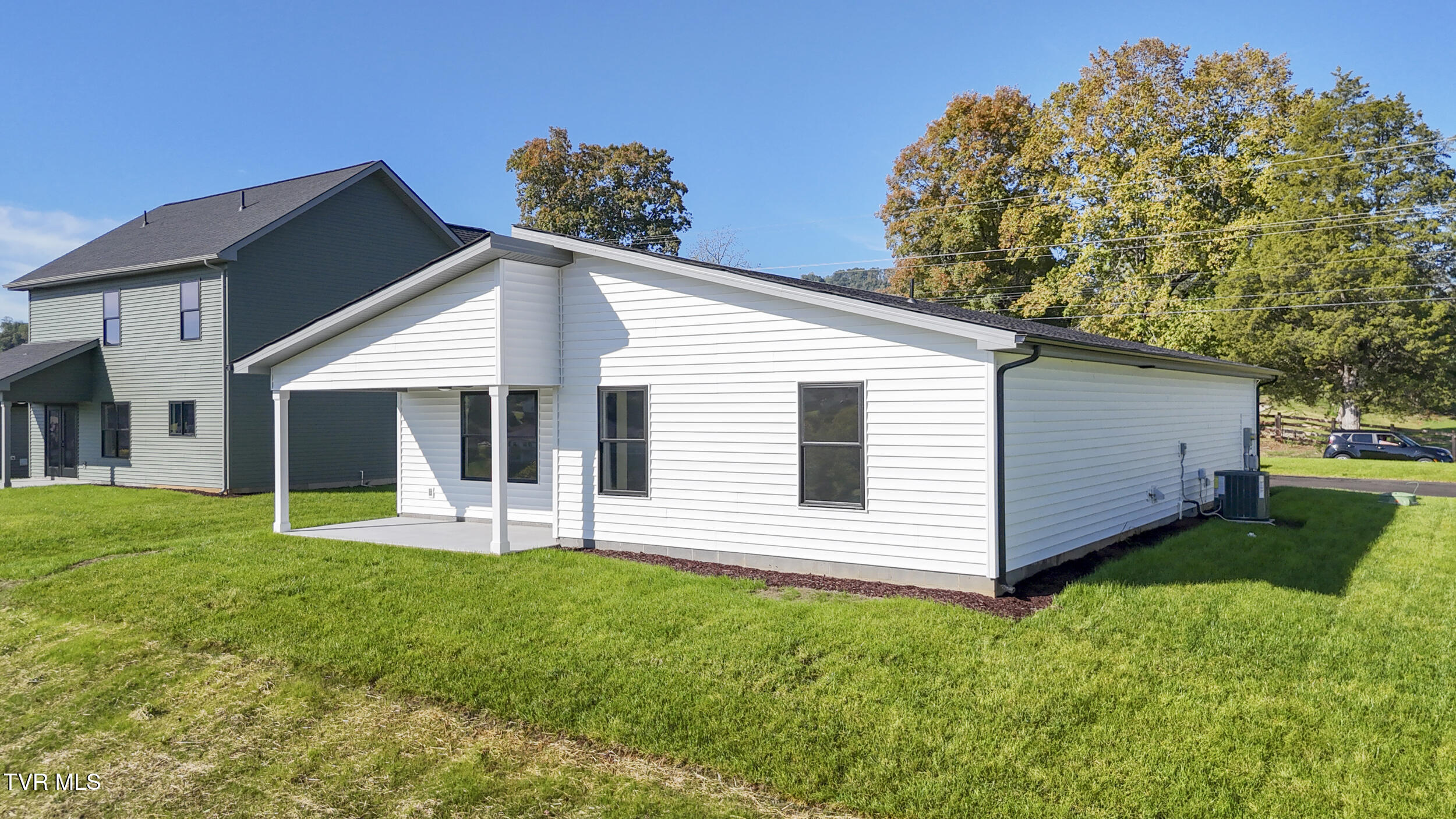 460 Noes Chapel Road Morristown, TN 37814 - Photo 6 of 36 6_dji_20251004103836_0419_d