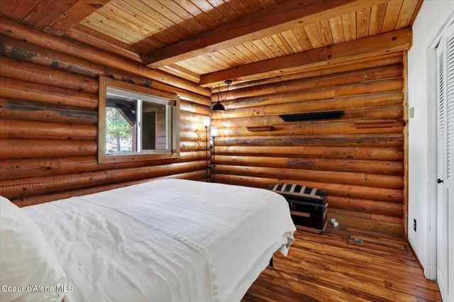 $638,000 | 7228 West Senequoteen Trail, Spirit Lake, ID 83869