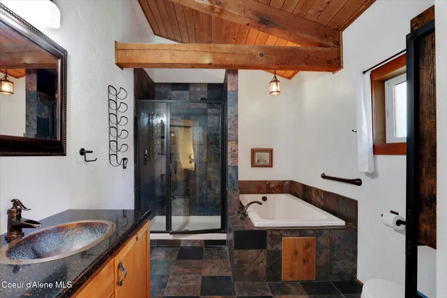 $638,000 | 7228 West Senequoteen Trail, Spirit Lake, ID 83869