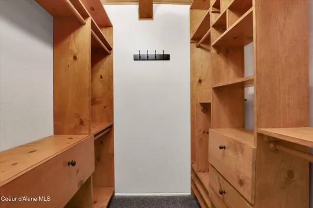 $638,000 | 7228 West Senequoteen Trail, Spirit Lake, ID 83869