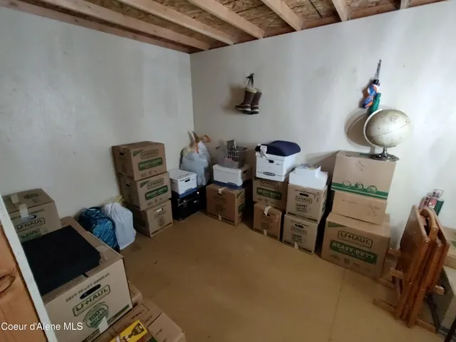 $638,000 | 7228 West Senequoteen Trail, Spirit Lake, ID 83869