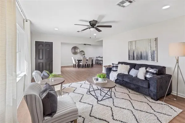 $219,900 | 4701 Desoto Street, Lake Charles, LA 70607