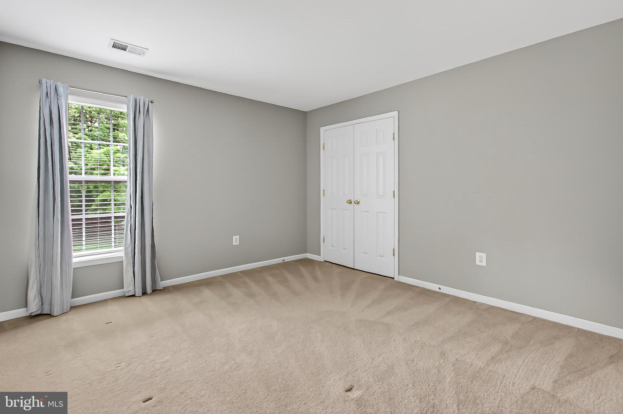 25825 Spring Farm Circle Chantilly, VA 20152 - Photo 53 of 80 Gallery Image 53