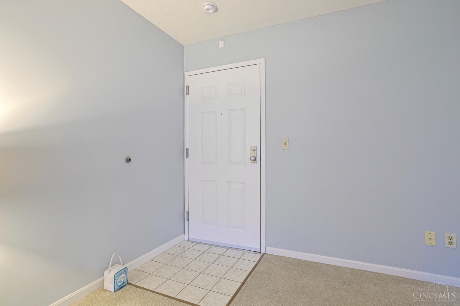 3703 West Galbraith Road Cincinnati, OH 45215 - Photo 6 of 35