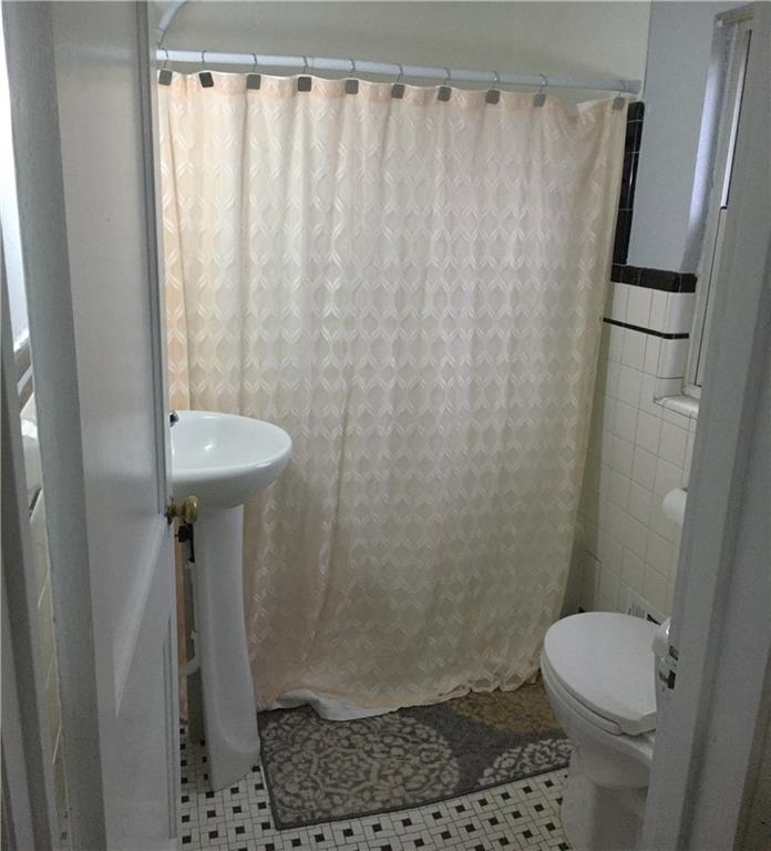 1513 Bevan Road Whitehall, PA 15227 - Photo 13 of 25 Gallery Image 13