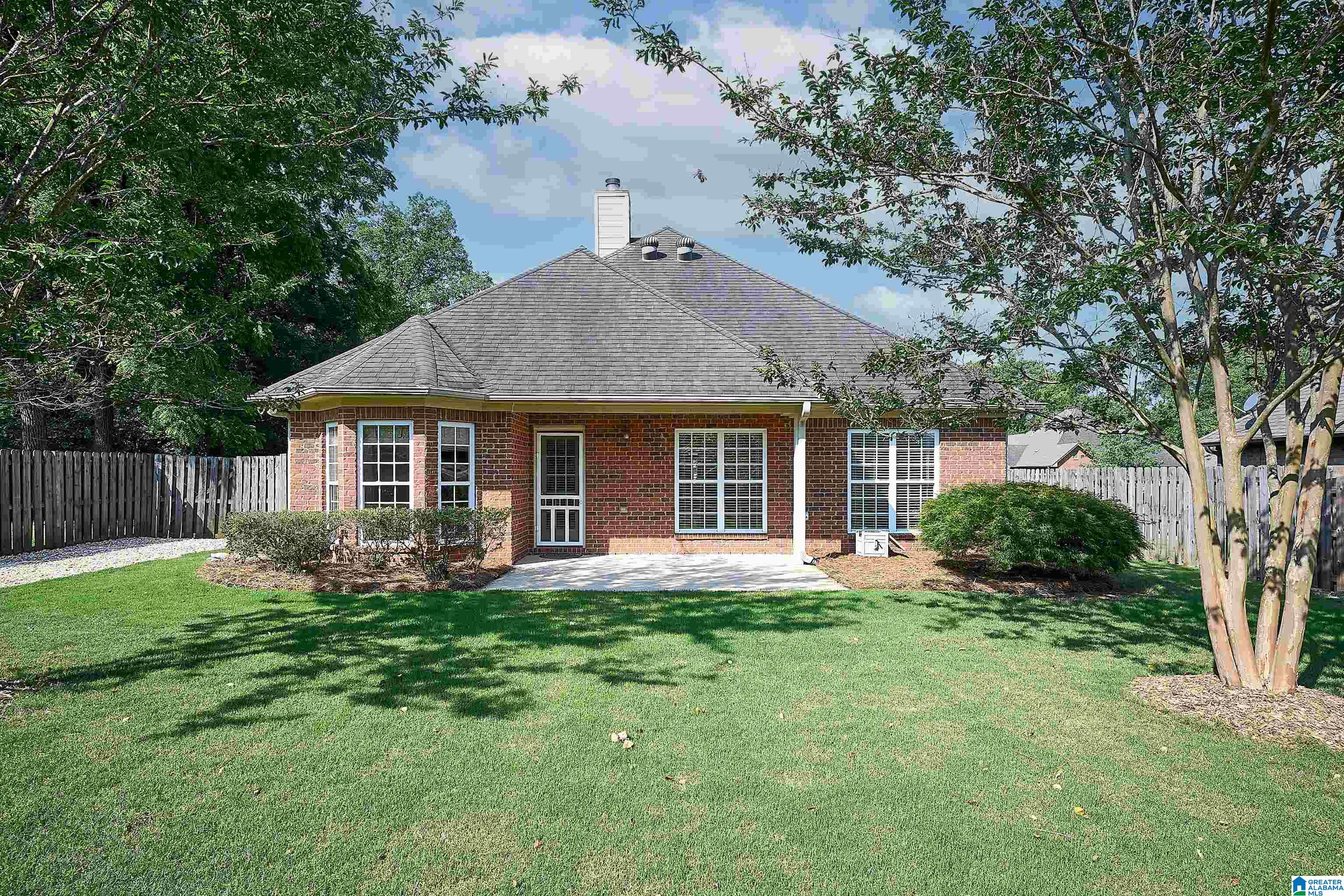238 Creekside Lane Pelham, AL 35124 - Photo 7 of 46