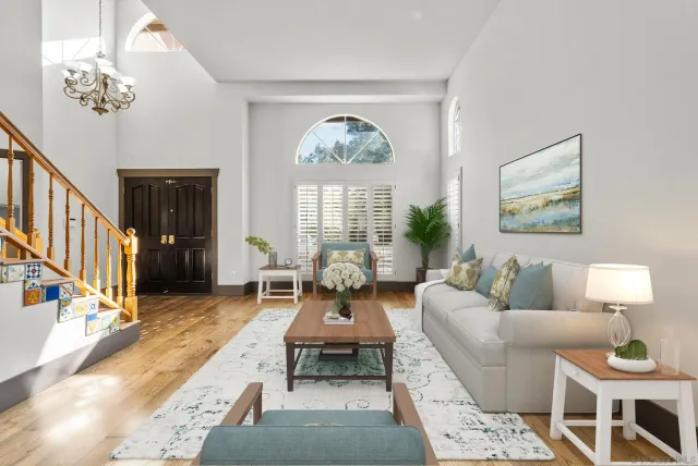 $935,000 | 28885 Shadow Valley Lane, Santa Clarita, CA 91390