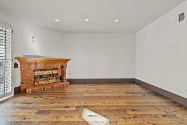 $935,000 | 28885 Shadow Valley Lane, Santa Clarita, CA 91390