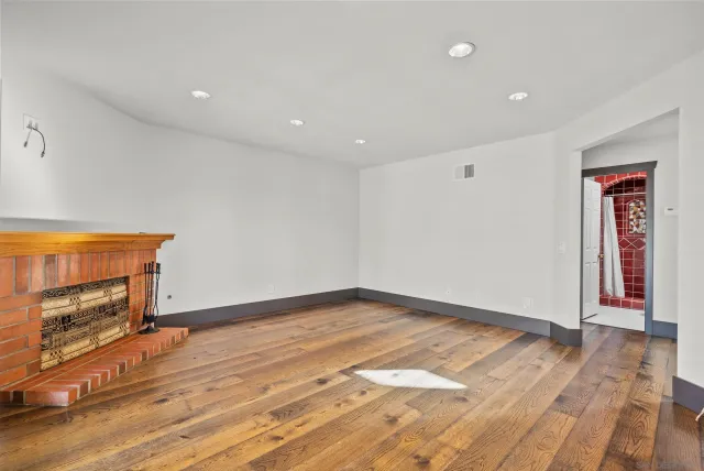 $935,000 | 28885 Shadow Valley Lane, Santa Clarita, CA 91390