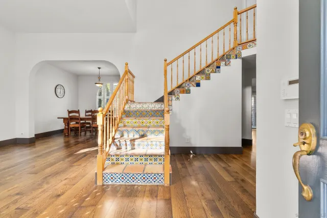 $935,000 | 28885 Shadow Valley Lane, Santa Clarita, CA 91390