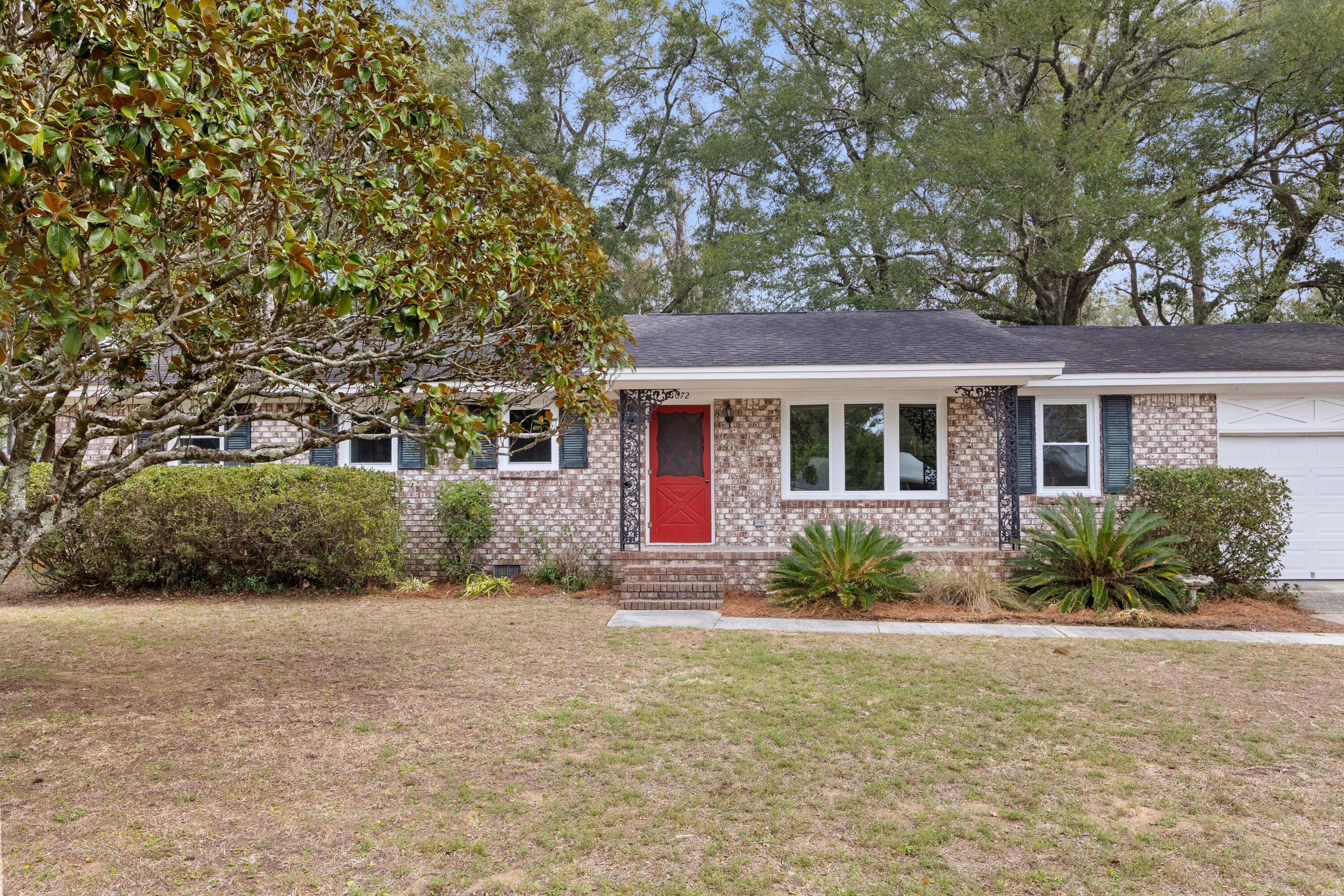 1072 Kentwood Circle Charleston, SC 29412 - Photo 1 of 42 1072KentwoodCir-CasaVerdeMediaLLC2