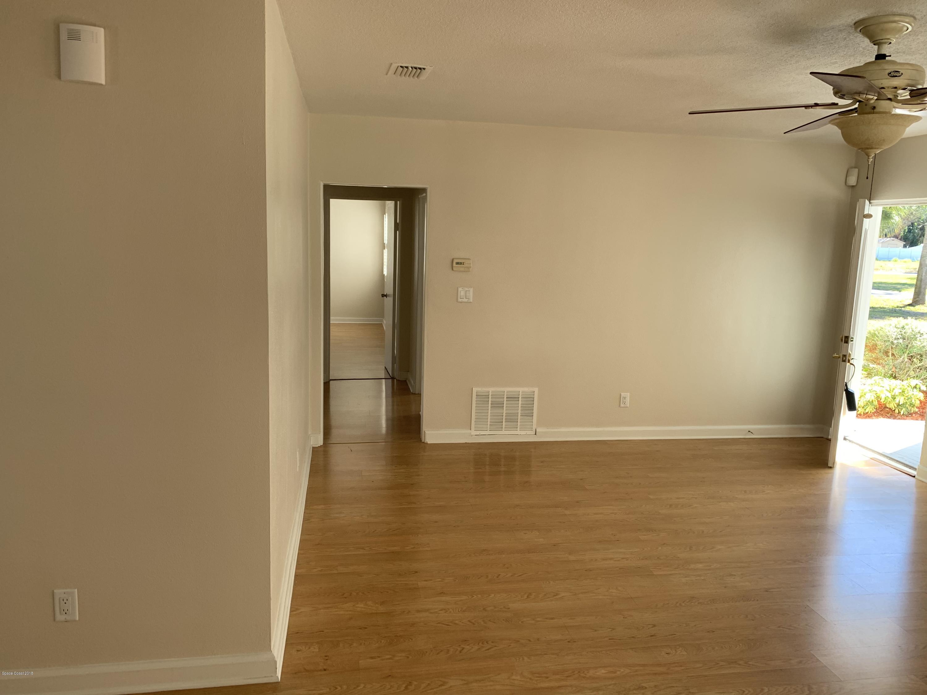 108 Peekskill Place Melbourne, FL 32901 - Photo 8 of 23 IMG_0708