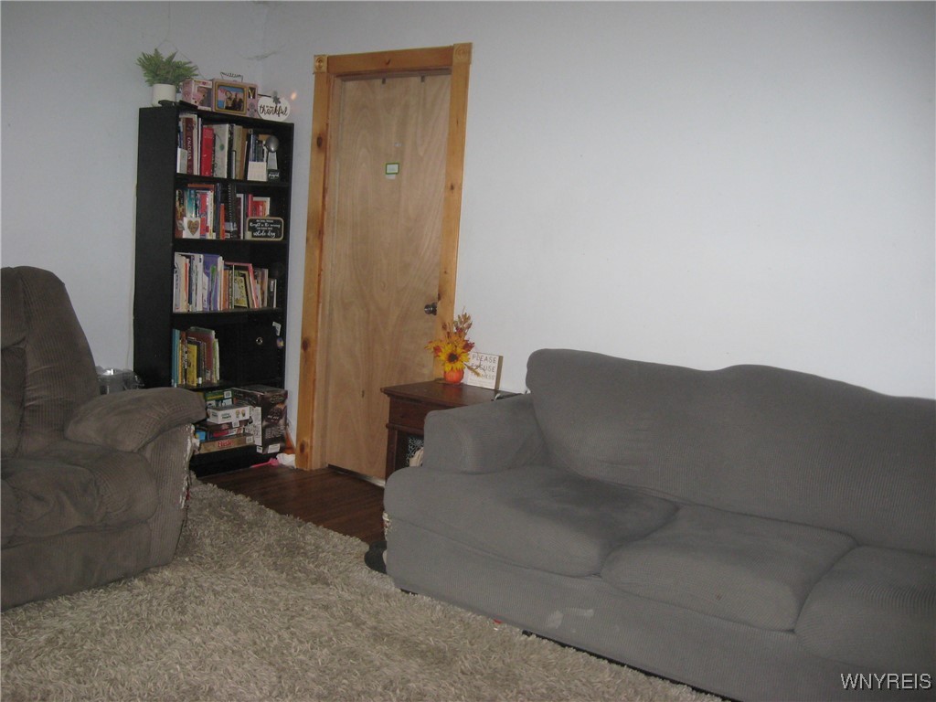 71 Summit Street Le Roy, NY 14482 - Photo 15 of 28