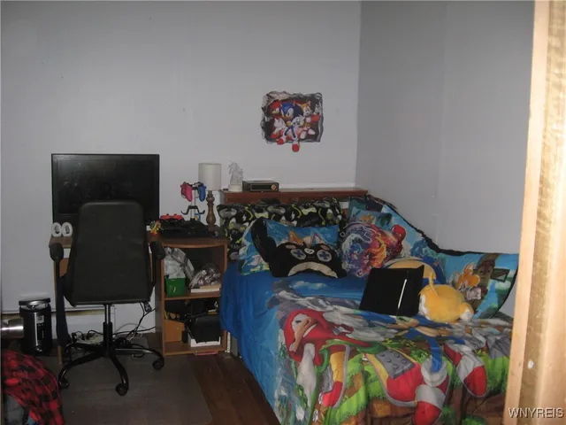 $179,900 | 71 Summit Street, Le Roy, NY 14482