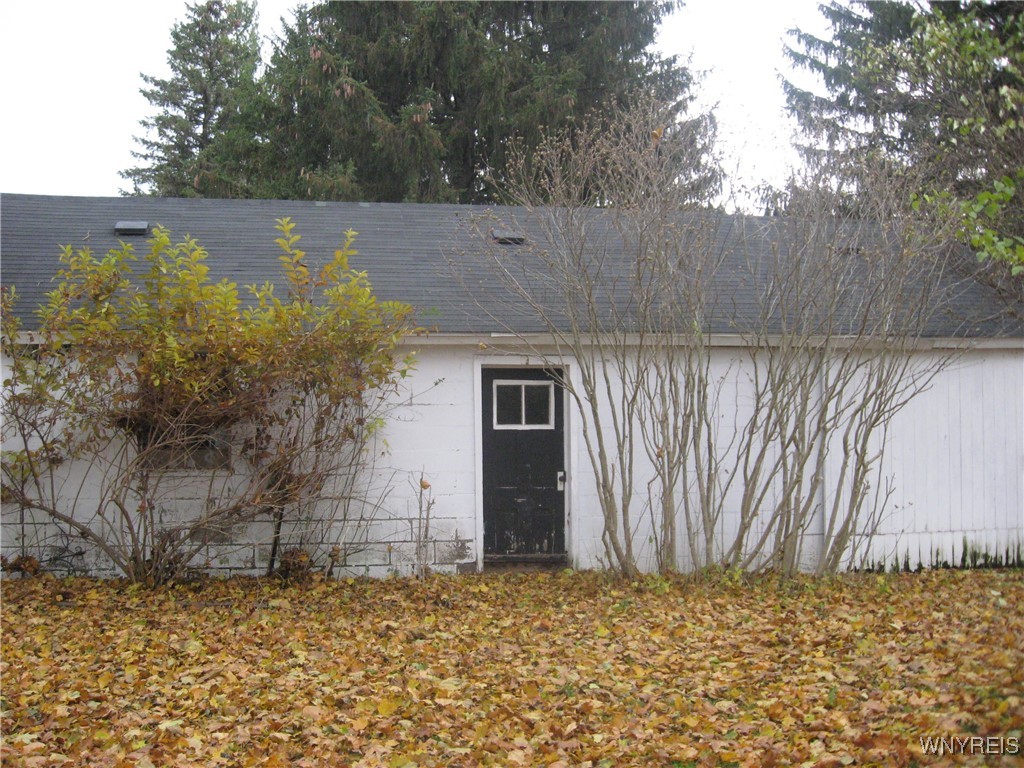 71 Summit Street Le Roy, NY 14482 - Photo 24 of 28