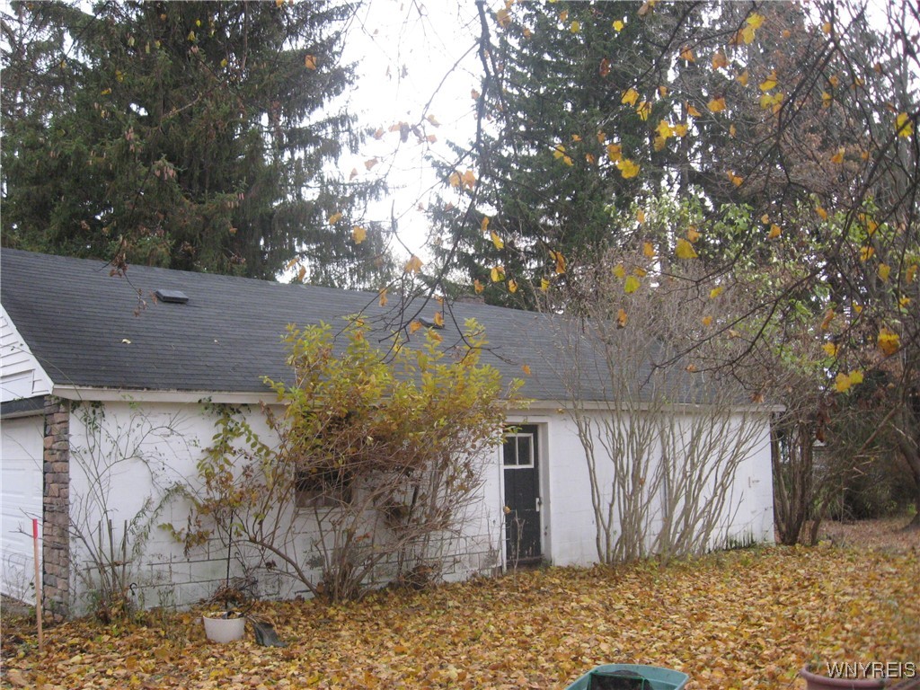 71 Summit Street Le Roy, NY 14482 - Photo 25 of 28