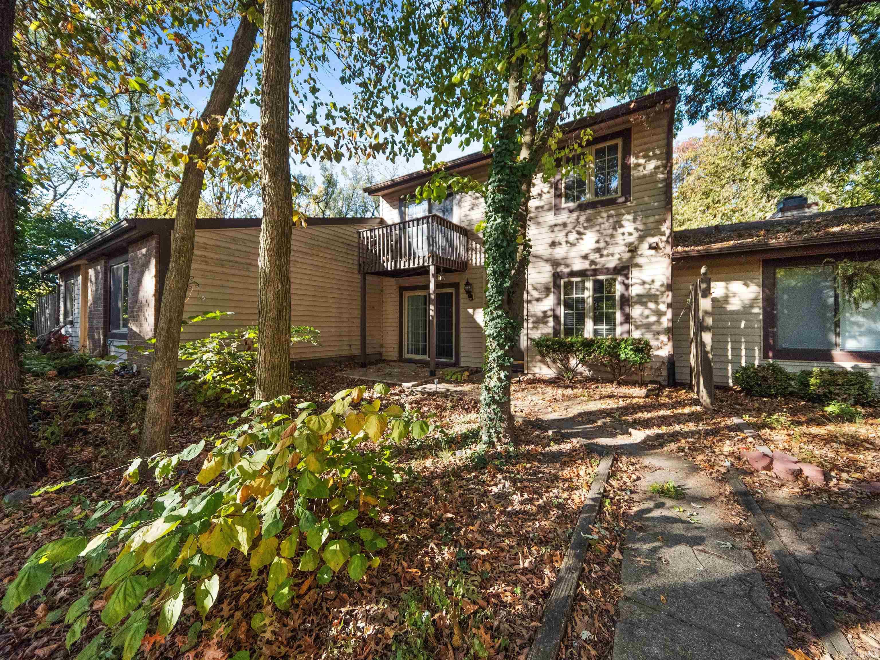 5040 Stellhorn Road Fort Wayne, IN 46815 - Photo 1 of 35 Gallery Image 1