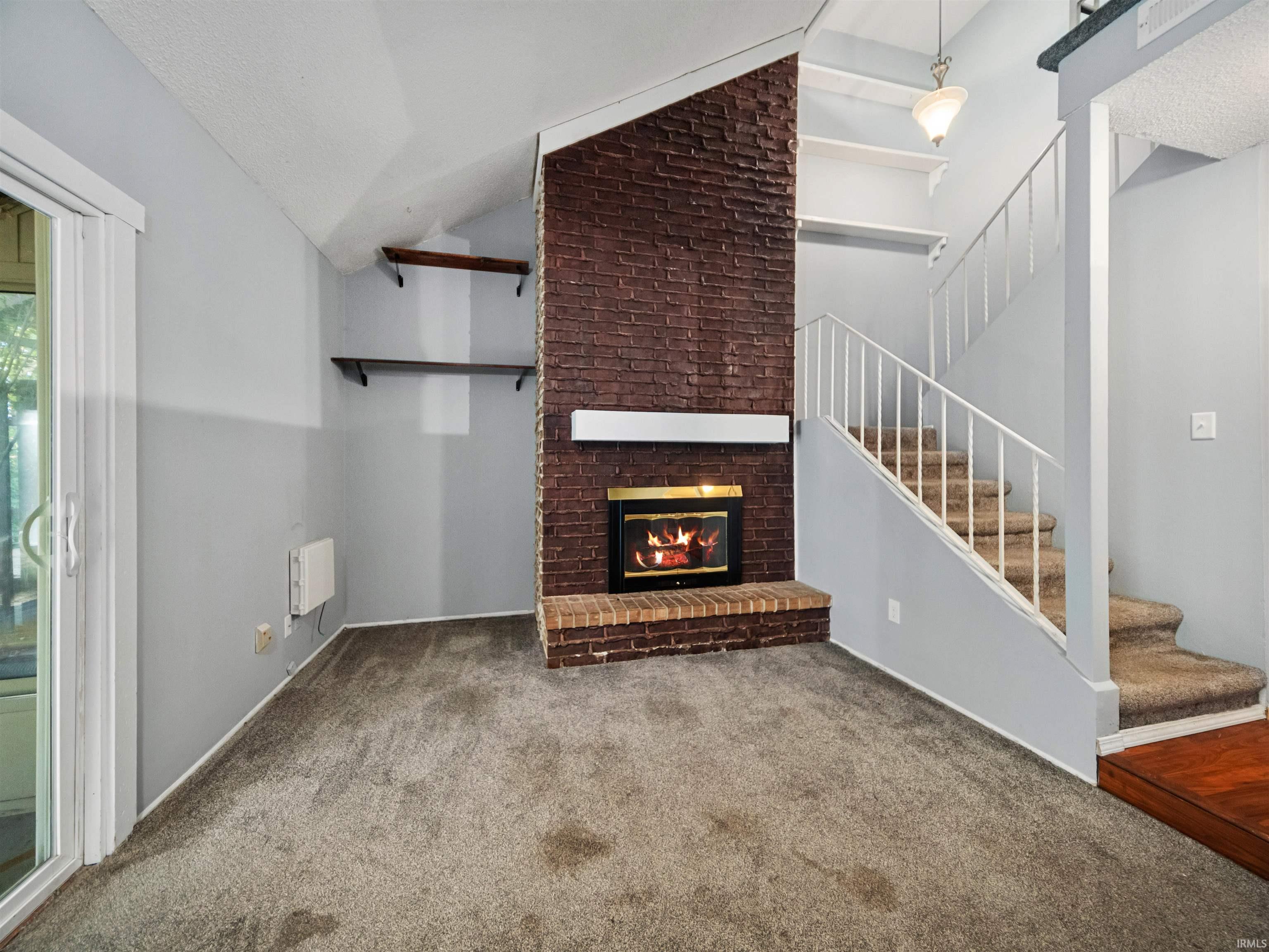 5040 Stellhorn Road Fort Wayne, IN 46815 - Photo 4 of 35 Gallery Image 4