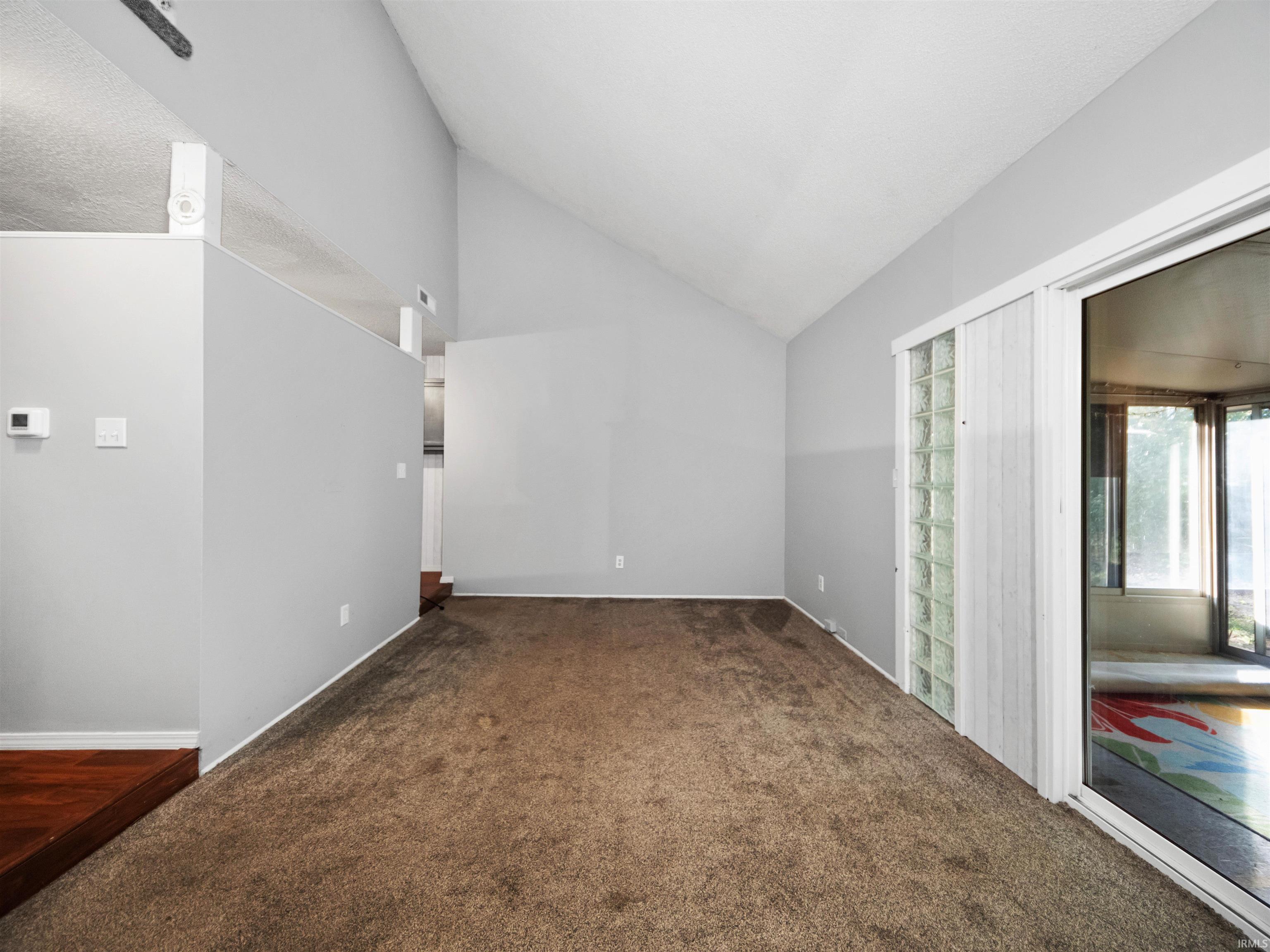 5040 Stellhorn Road Fort Wayne, IN 46815 - Photo 6 of 35 Gallery Image 6