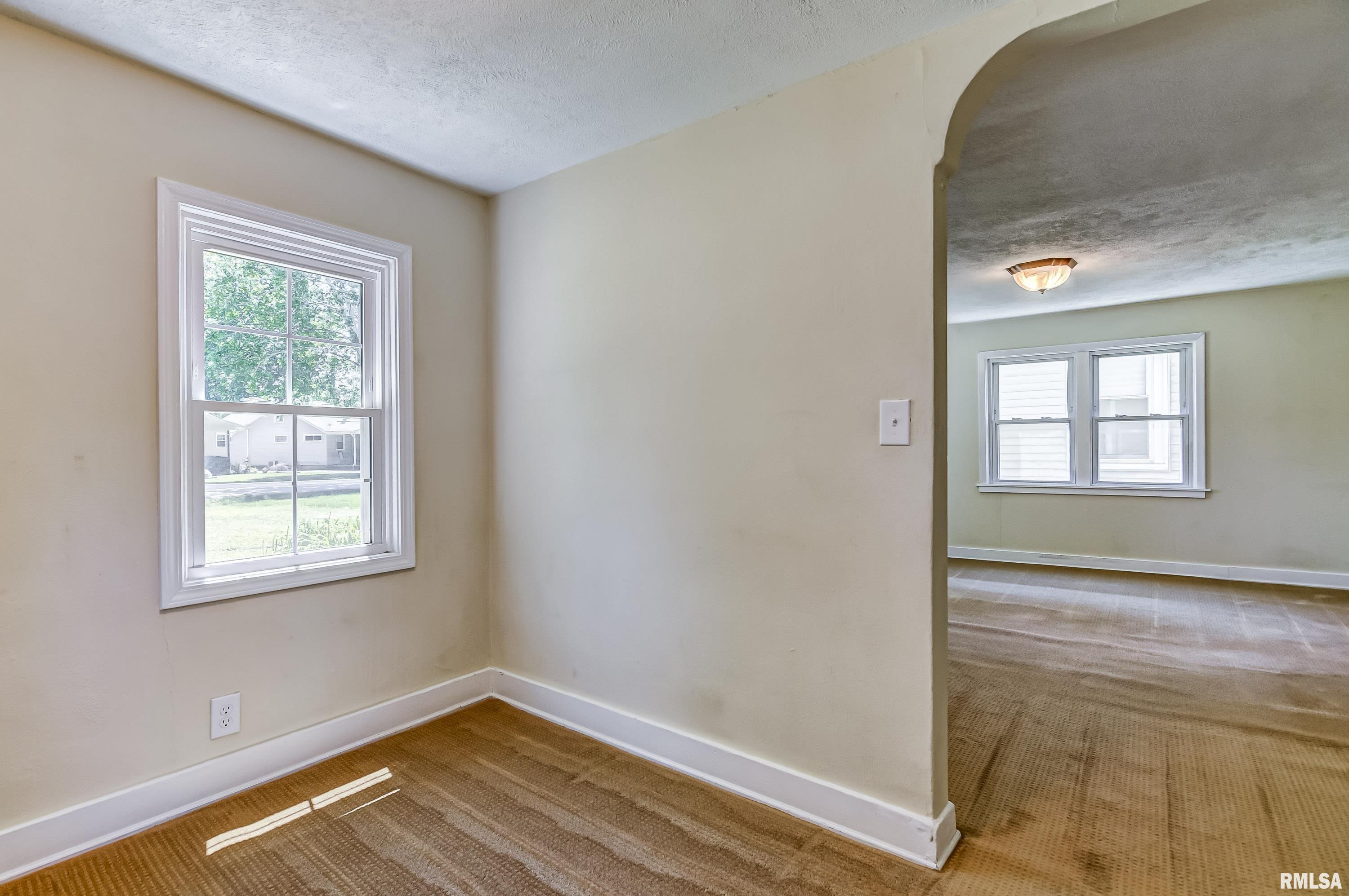 3333 Rita Avenue Springfield, IL 62703 - Photo 25 of 34