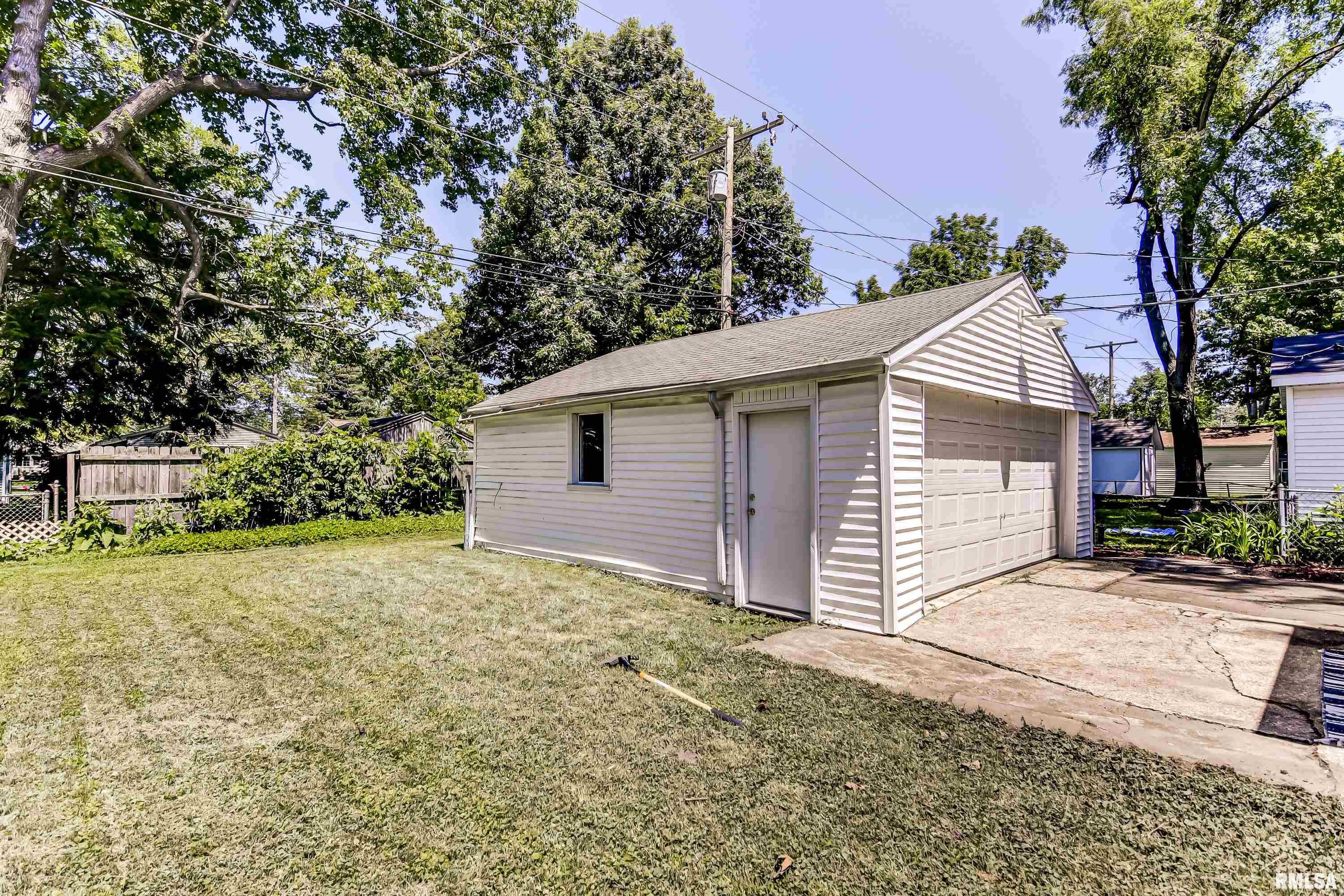 3333 Rita Avenue Springfield, IL 62703 - Photo 34 of 34